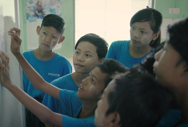 Dynamic Content Image